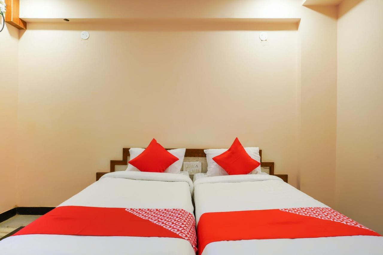 Hotel O Raja Residency Near Snow World Secundurabad Eksteriør billede